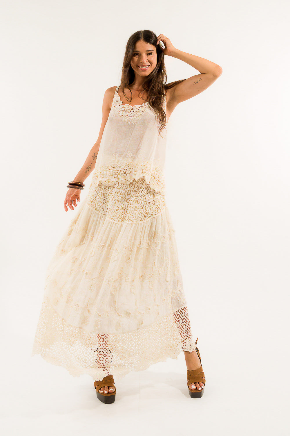 Gonna ricamata con pizzo 100% cotone
