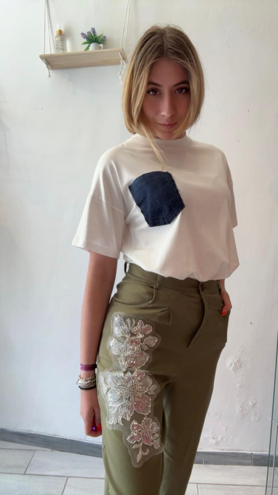 Pantalone ricamo fiore