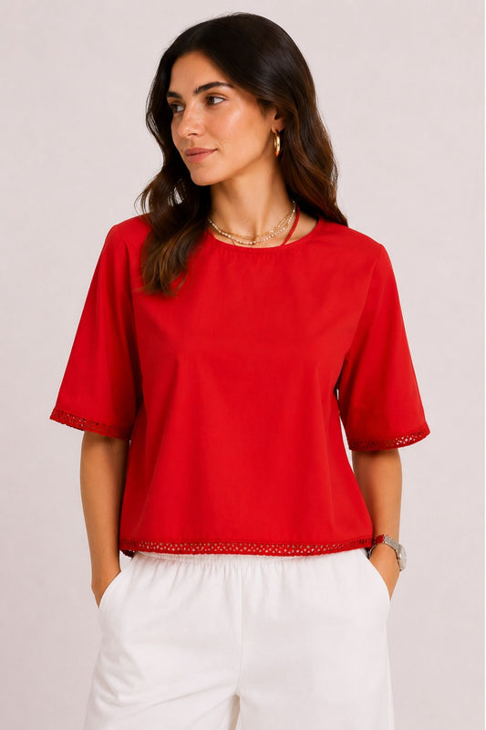 Blusa con passamaneria su maniche e fondo 100% cotone