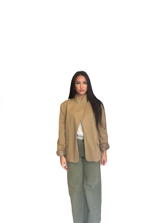 Giacca 100% cotone abbottonatura alta