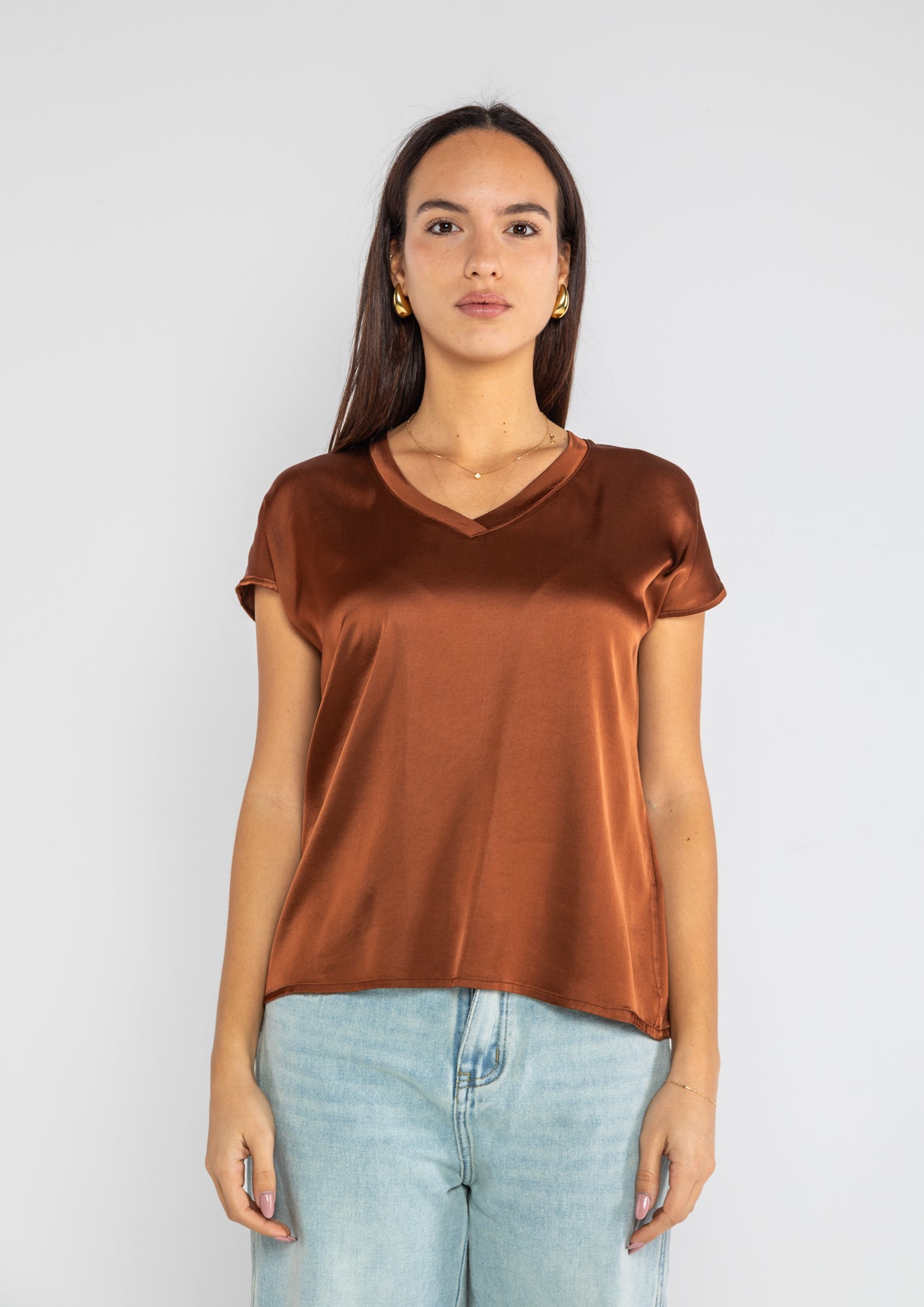 T-SHIRT SCOLLO A V RASO STRETCH